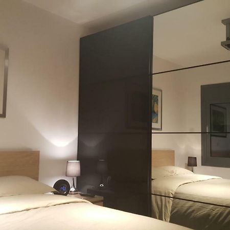 Kennedy Deluxe Suites Nicosia Exteriör bild
